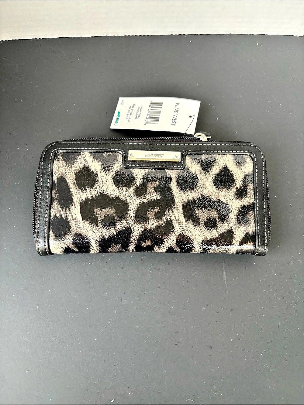Nine West Leopard Print Zip Around Wallet NWT